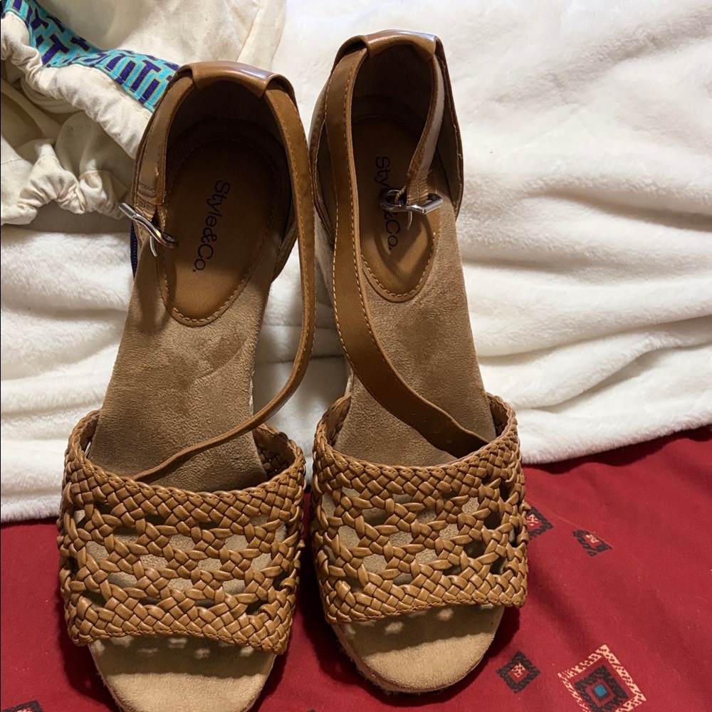 Style & Co. Women's Brown Woven Sandals